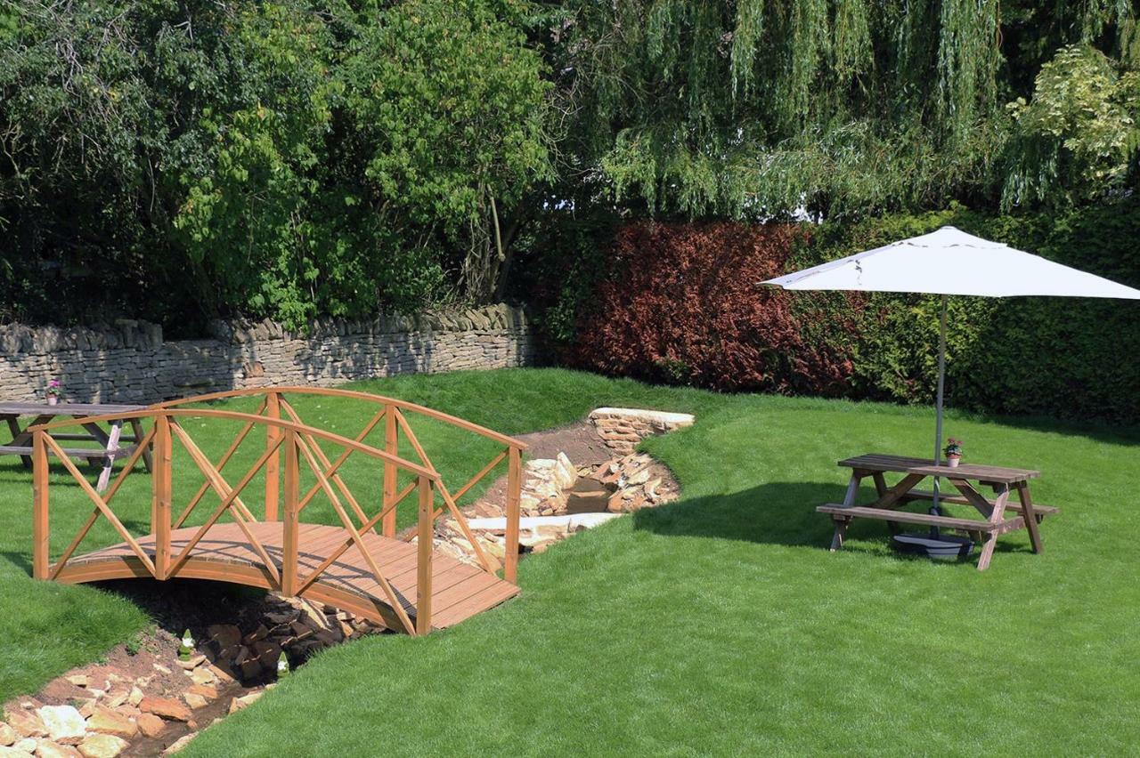 The Horse & Groom Stow-on-the-Wold المظهر الخارجي الصورة