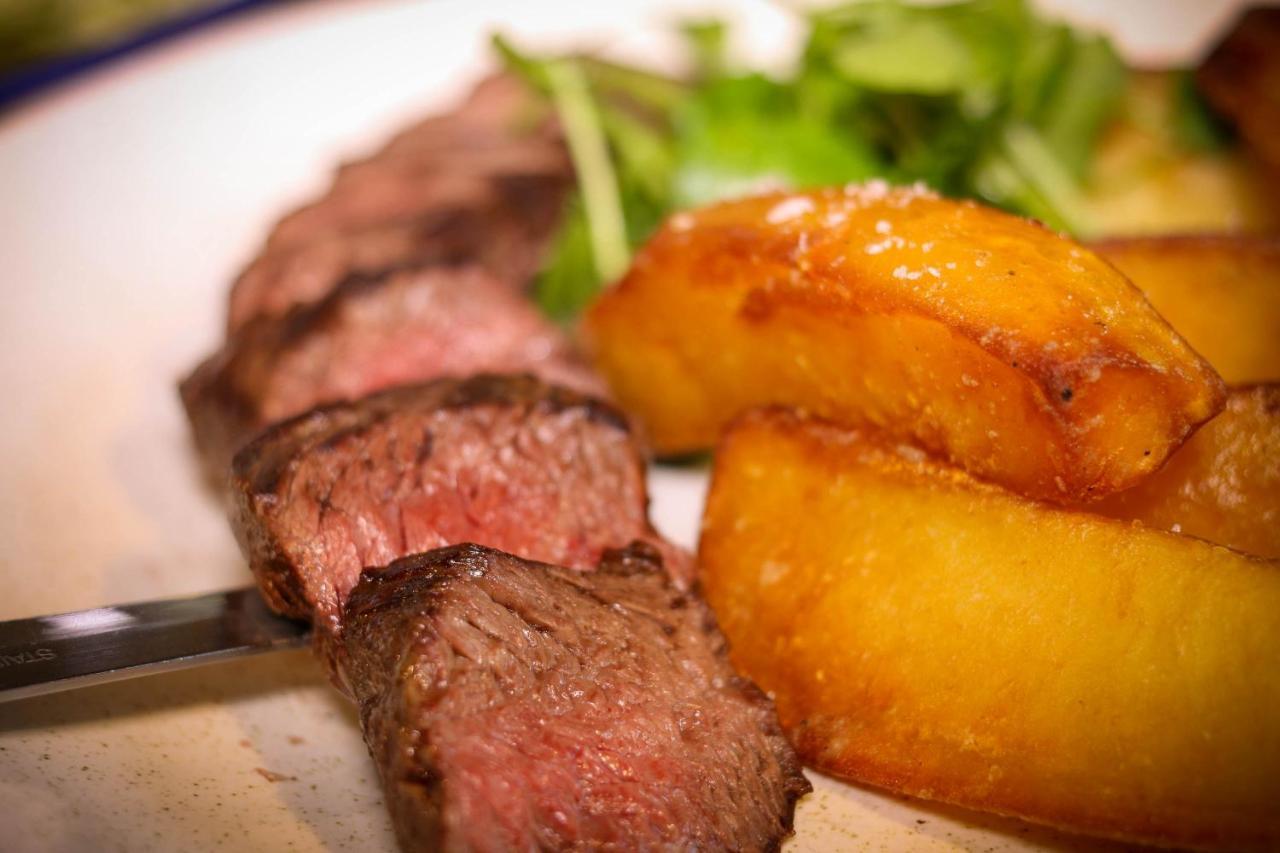 The Horse & Groom Stow-on-the-Wold المظهر الخارجي الصورة