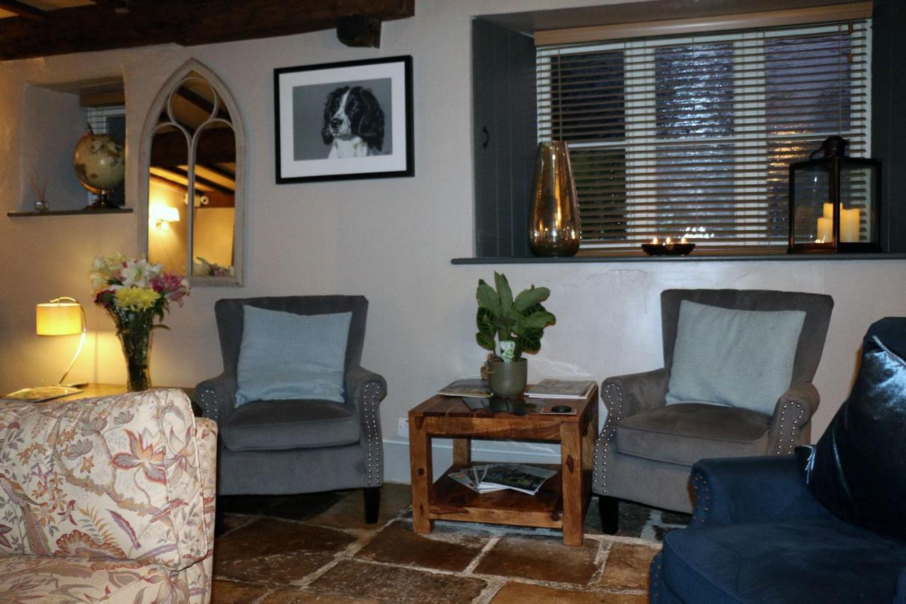 The Horse & Groom Stow-on-the-Wold المظهر الخارجي الصورة